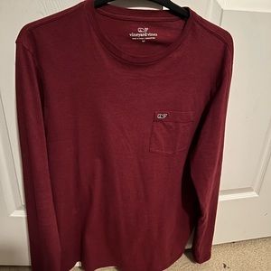 New without tag burgundy long sleeve classic vineyard vines tshirt.